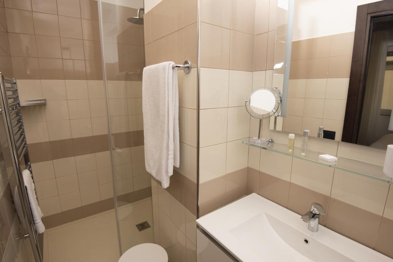 Domus Altana Hotel Napoli Ngoại thất bức ảnh